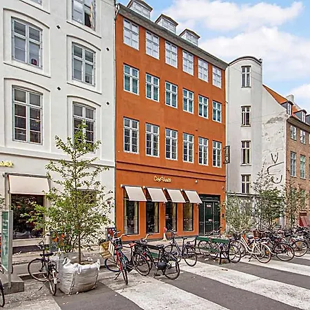 Hotel Fantastic Bright With A Balcony In The Heart Of Kodaň